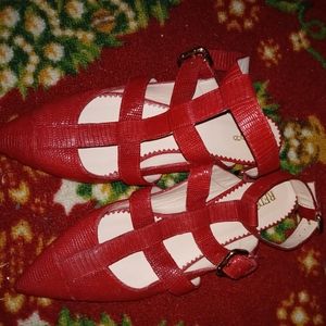 LADIES FLATS OPEN BACK BY RED